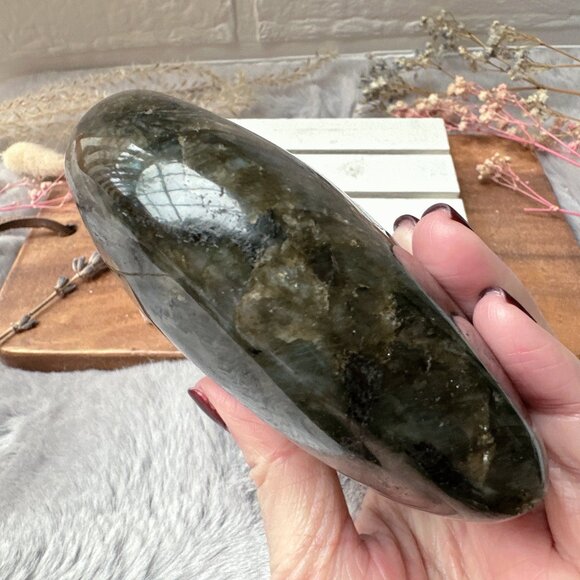 Beautiful Large Labradorite Heart - Picture 5 of 7